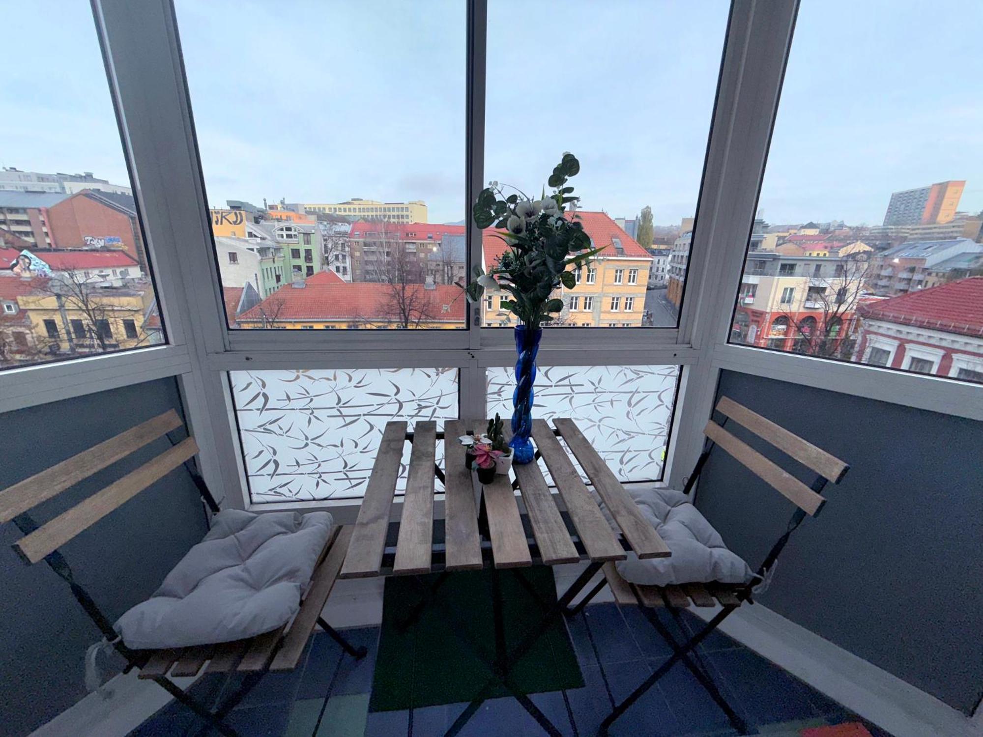 Lägenhet Nice And Cozy 2 Bedroom In Central *